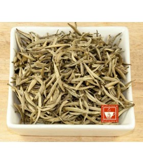 Té blanco Yin Zhen silver needle (Yinfeng, Silvery tip pekoe, Fujian white)