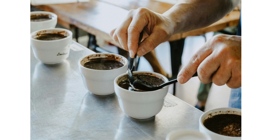 La acidez del café y la acidez de estómago, ¿están relacionadas?