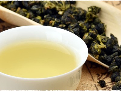 Propiedades del té Sencha y el té Oolong: beneficios, sabores y más.