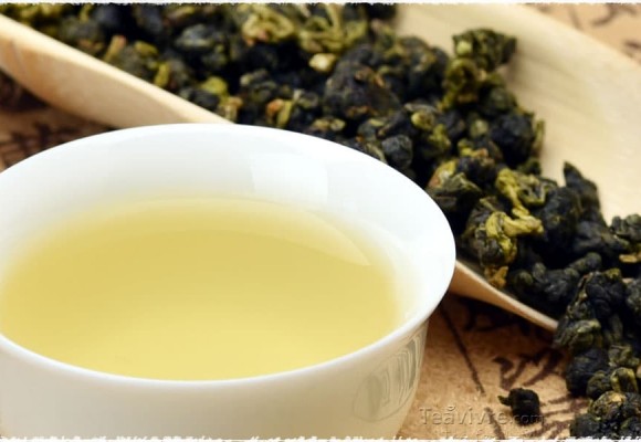 Propiedades del té Sencha y el té Oolong: beneficios, sabores y más.