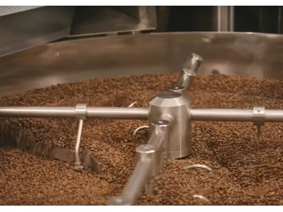 Descubre el café intenso: La magia de los tuestes de estilo italiano