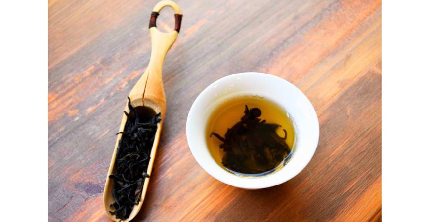 El té Oolong: el arte de vivir entre dos mundos